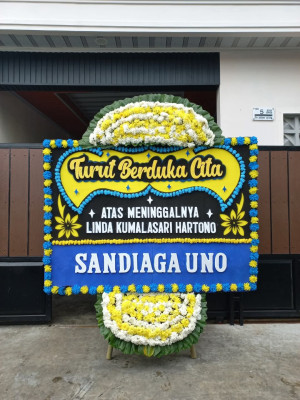 Papan Bunga Duka di Bukit Batu